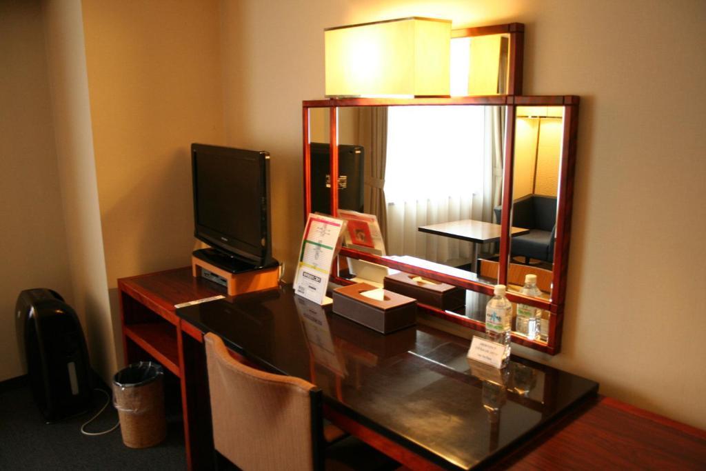Konaya Hotel Kofu  Buitenkant foto